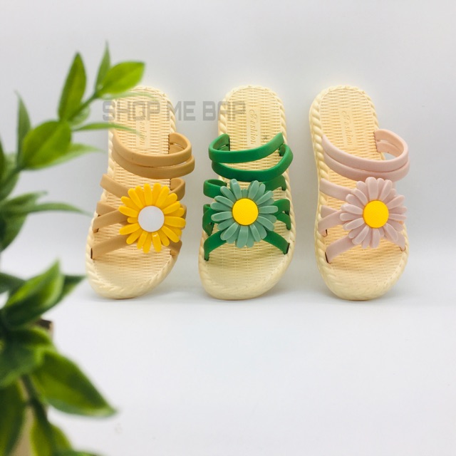 (Sz31 - 39) Sandal hoa cúc giả cói siêu mềm dẻo cho mẹ và bé(hình thật shop chụp)