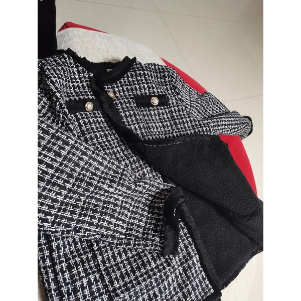 Áo dạ tweed kẻ ô tua rua hàng Quảng châu lót bông