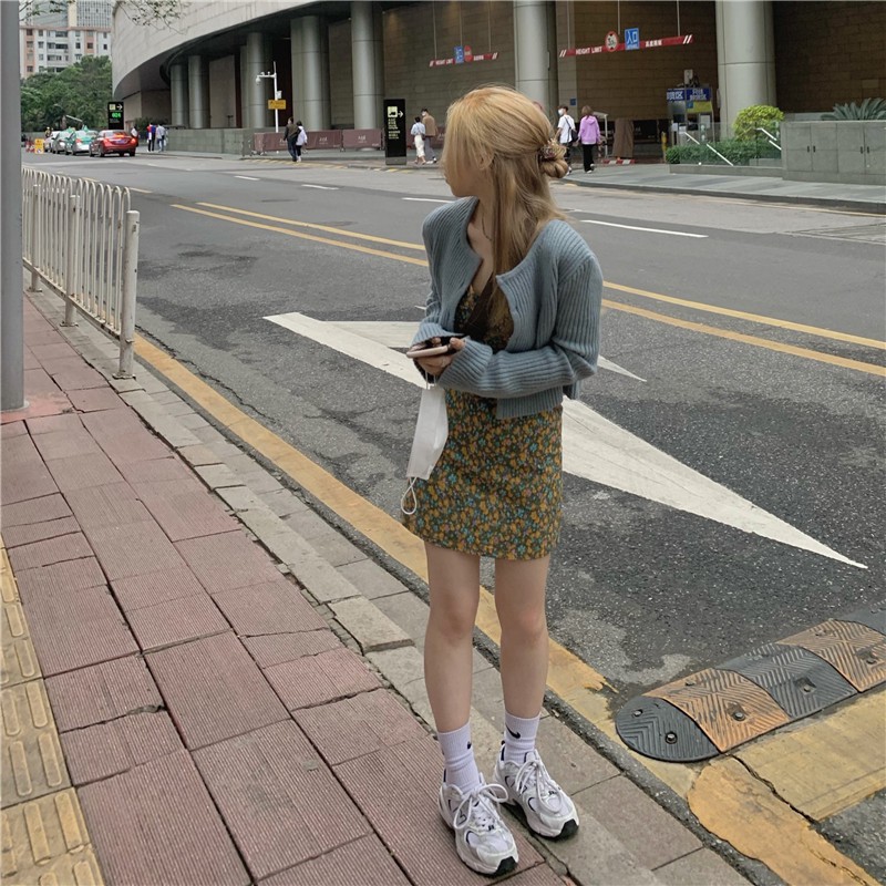 [ CÓ SẴN ] Set đầm hoa Ferrax dáng suông + áo khoác Cardigan xanh | BigBuy360 - bigbuy360.vn