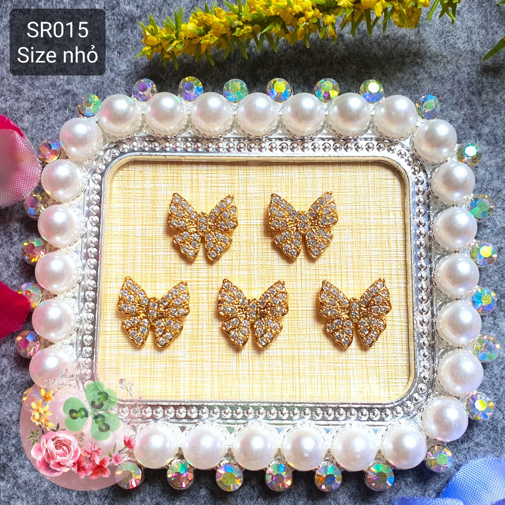 Mã SR015 . Charm kim loại dòng cao cấp đính đá trang trí móng siêu xinh.