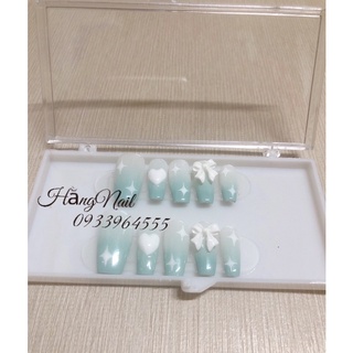 Móng up tiện lợi cho khách thích làm nail mà ko có thời gian chờ đợi lâu,dễ dàng gắn lên móng