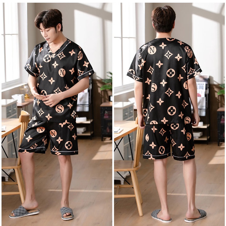 Bộ đồ ngủ tay ngắn bằng lụa satin phong cách Hàn Quốc cỡ L-3XL cho nam