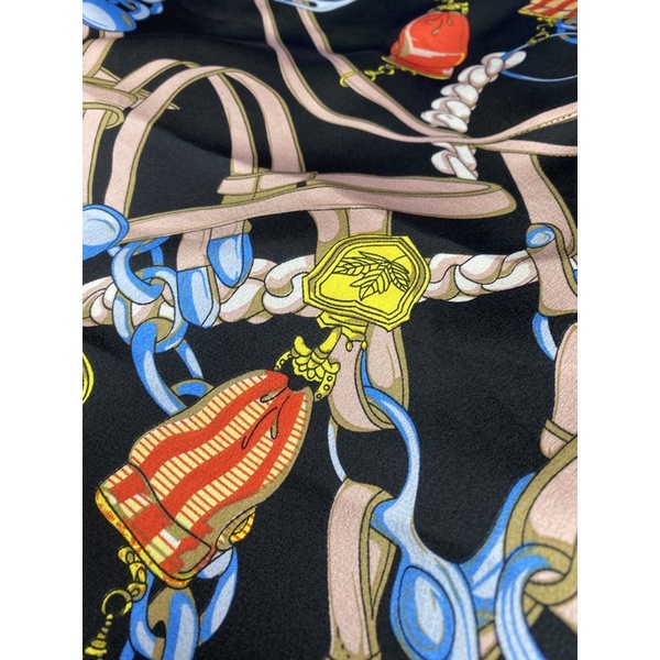 Vải lụa satin họa tiết dây xích ST1062618