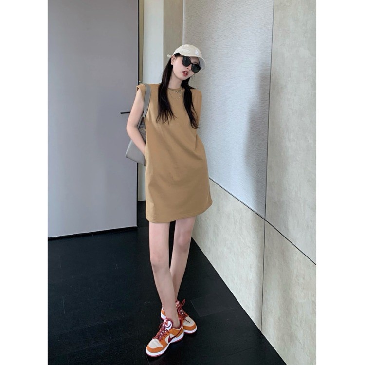 Đầm thun Oversize tay dài theo phong cách Retro