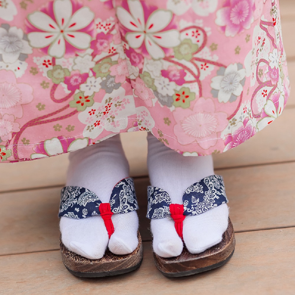Đôi tất tách ngón chân bằng cotton thoáng khí thoải mái dành cho nữ