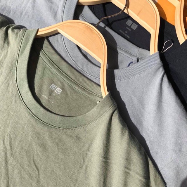 Áo thun nam cổ tròn