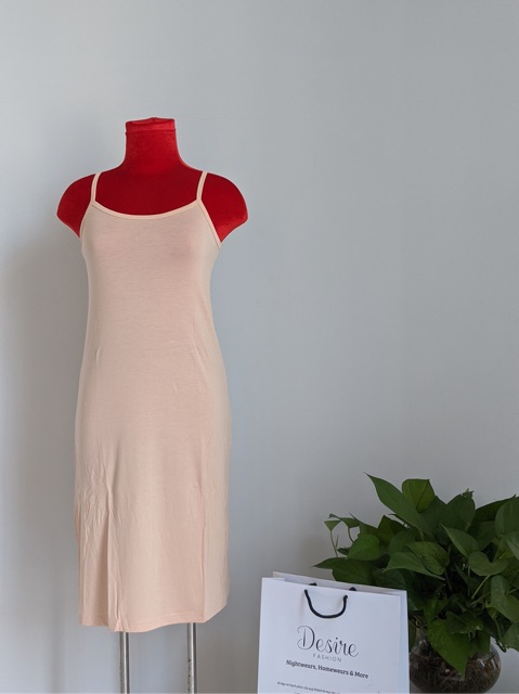 [Kèm video] Váy hai dây thun - Váy mặc lót thun dáng suông mịn mát mùa hè (Màu da đậm) | BigBuy360 - bigbuy360.vn