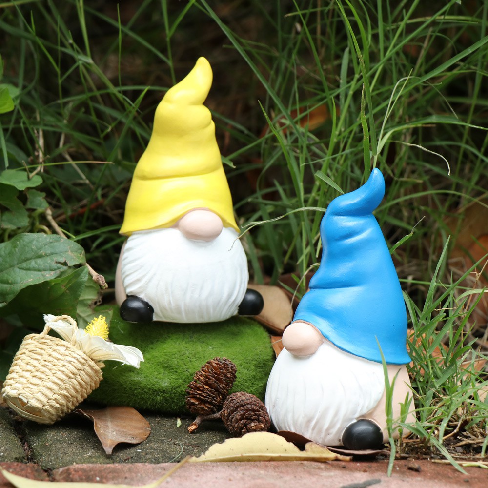 MIOSHOP Yard Faceless Gnome Statue Funny Magic Elves Garde Goblin Figurines Ornaments Lawn Resin decoration Outdoor Dwarf