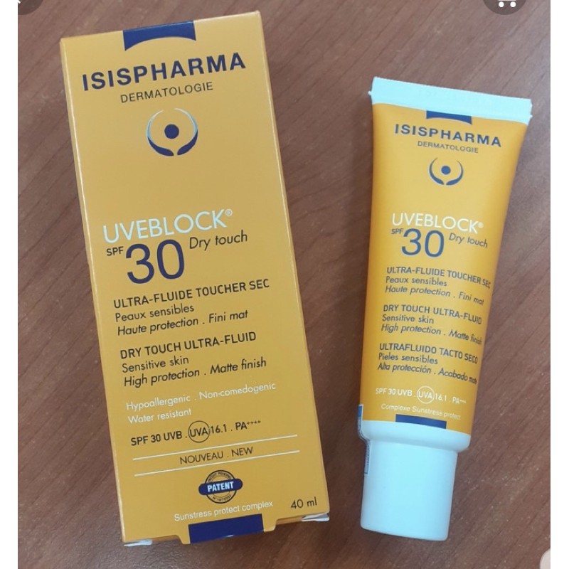 kem chống nắng dạng lỏng ISISPHARMA UVEBLOCK SPF 30+ dry touch