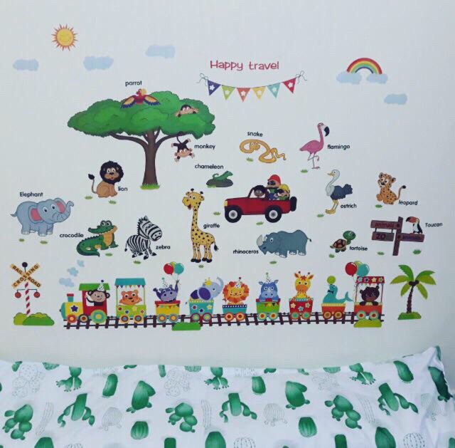 Decal dán tường Combo 2 tranh vườn thú tiếng anh + đoàn tàu happy