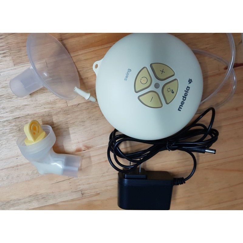 Thanh lý máy hút sữa điện đơn Medela swing single electric