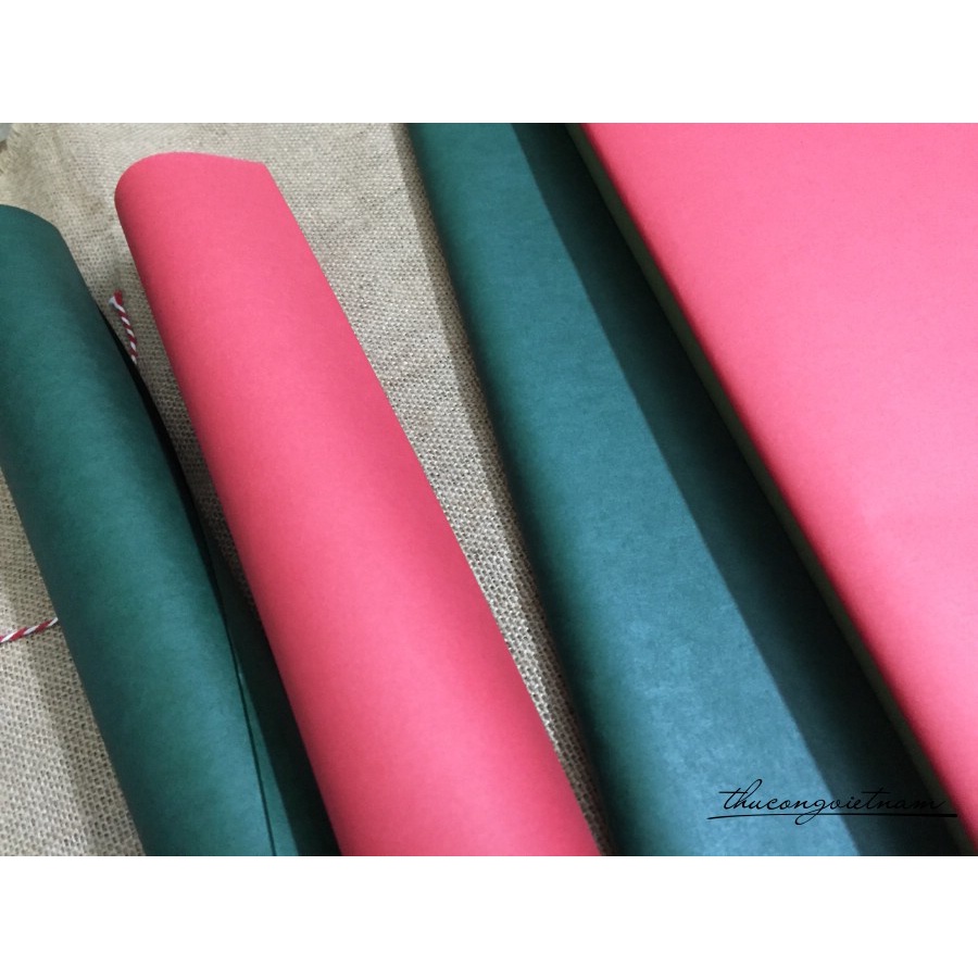 Giấy gói quà Tết trơn