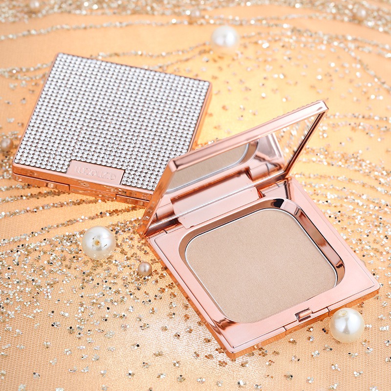 Phấn Nền Kiềm Dầu, Che Khuyết Điểm Dạng Nén WODWOD Glittering Pressed Powder W737 12g Hộp lấp lánh
