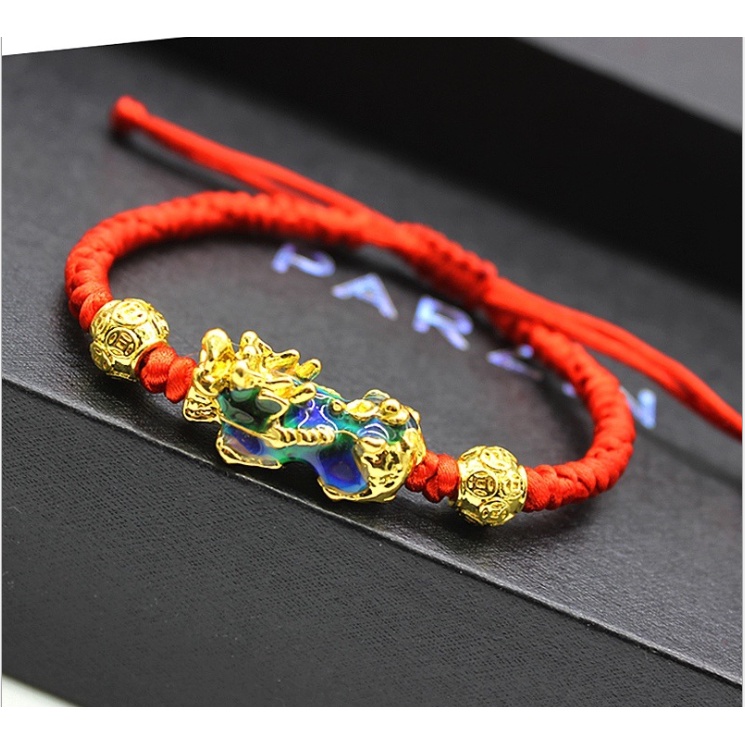 Vòng tay đỏ tỳ hưu đỏ chuyển màu