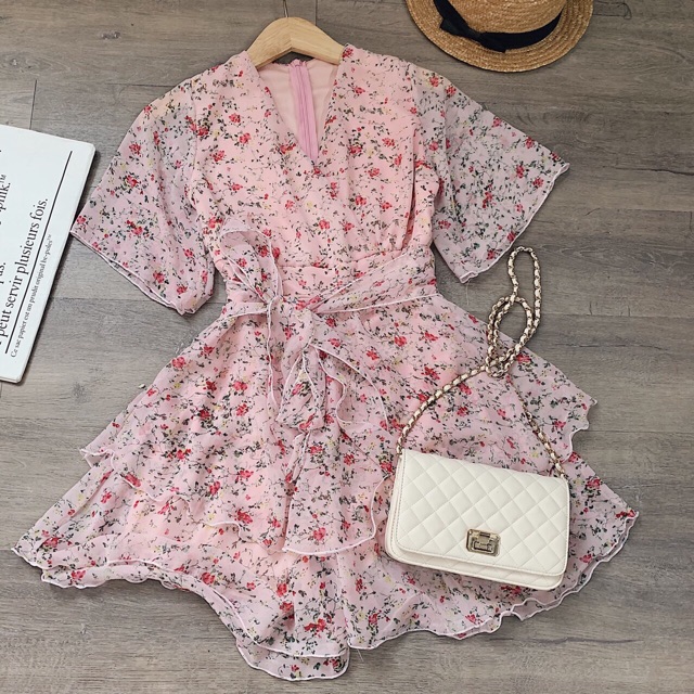 Jumpsuit họa tiết cột nơ eo dạo phố năng động cho nữ