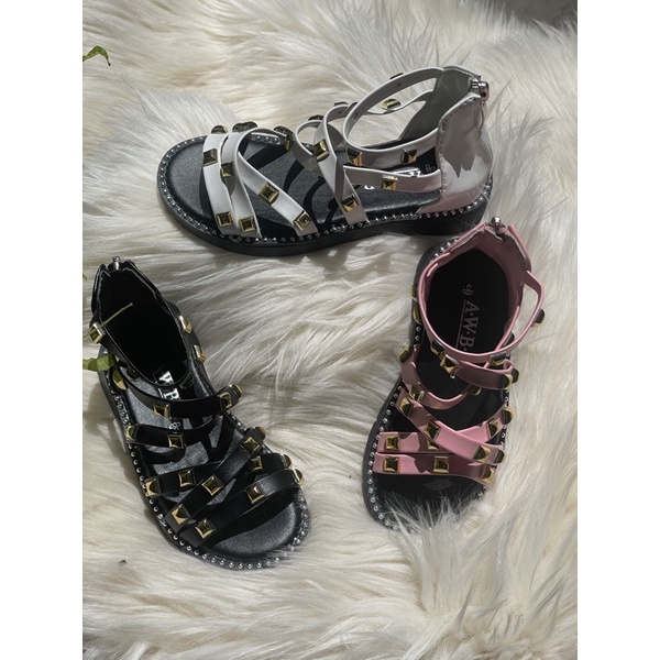 Sandal bé gái mã 811