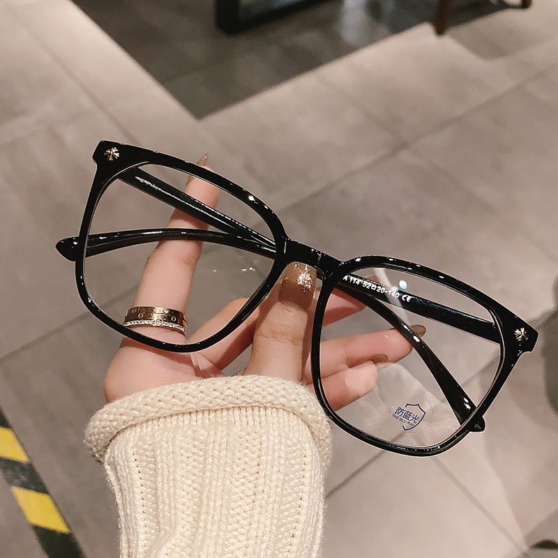 Mắt Kính Chống Bức Xạ Và Ánh Sáng Xanh Dành Cho Nam Và Nữ