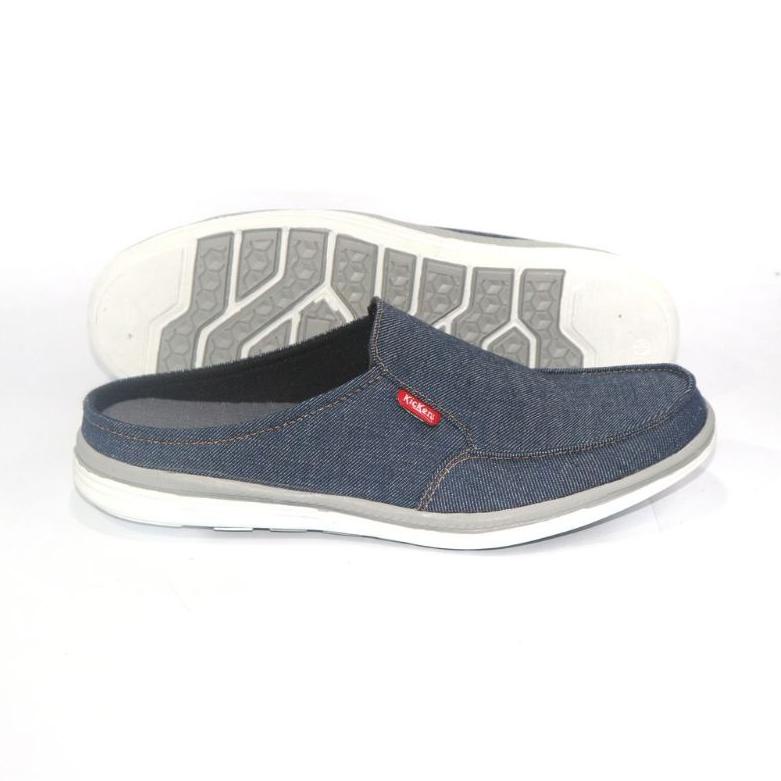 Giày Sandal levis slop size 39-43 Năng Động Thời Trang Cho Nam Và Nữ 5666