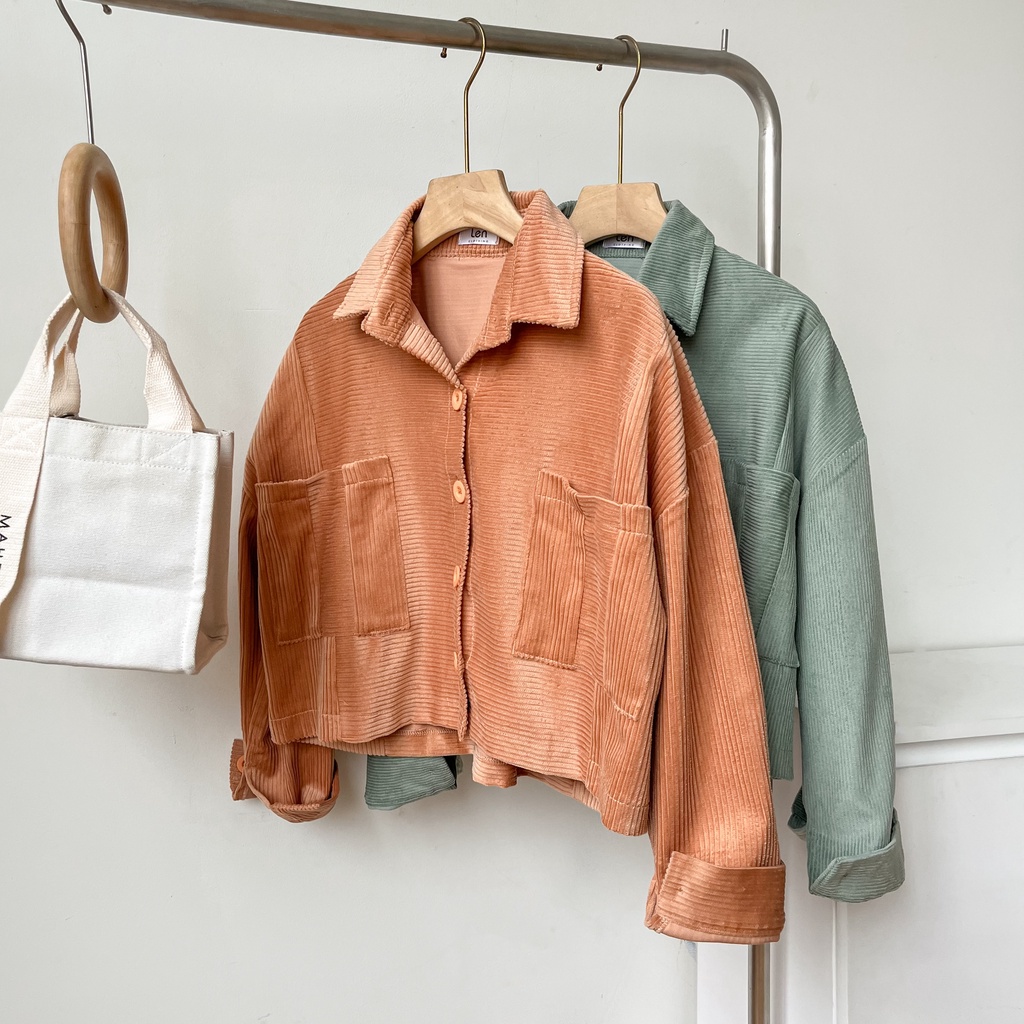 Áo khoác nhung tăm cổ polo túi trước trơn 2 màu LENCLOTHING 8762