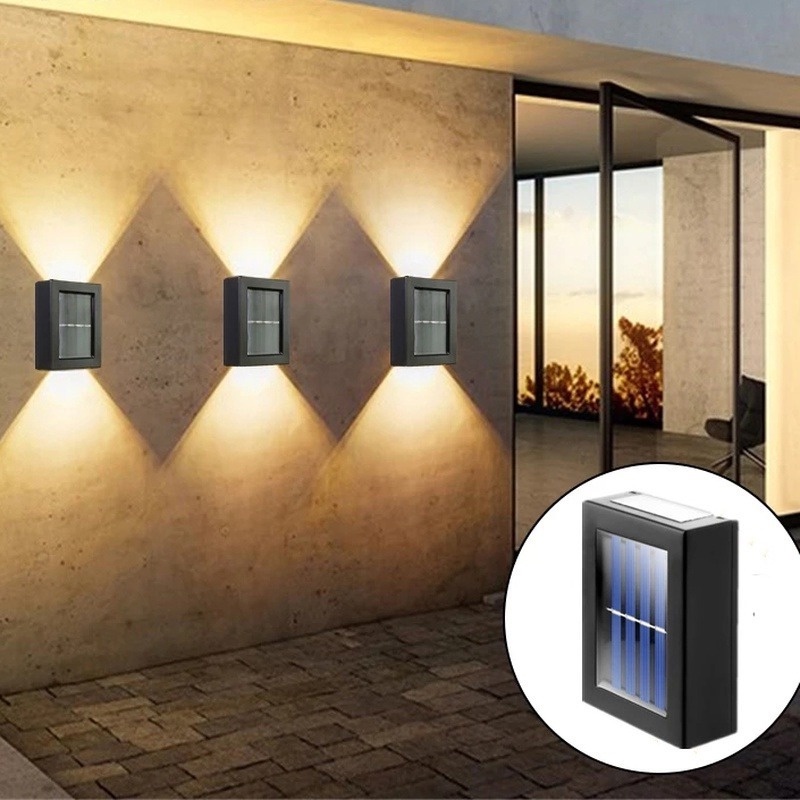 Đèn LED treo trang trí ngoài trời chống nước dùng năng lượng mặt trời