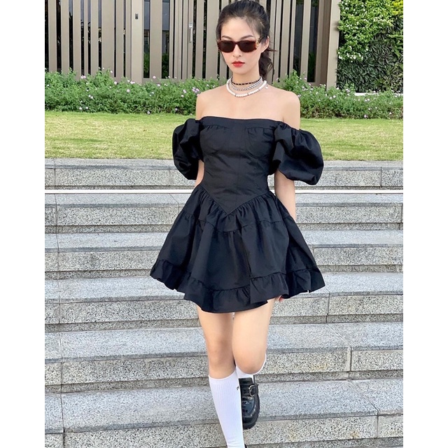 đầm tay phồng đen
