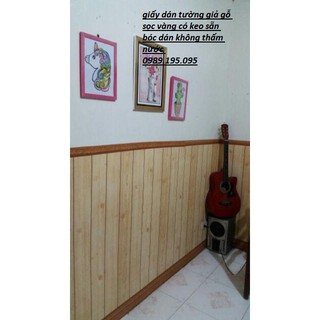 giấy dán tường có keo sẵn giả gỗ vintage đậm