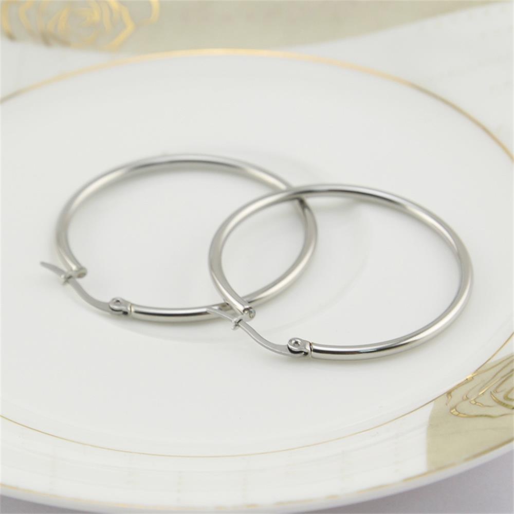 MOILYVN 1 Đôi Bông Tai Tròn Nhiều Kích Cỡ Phong Cách Punk Dành Cho Nữ