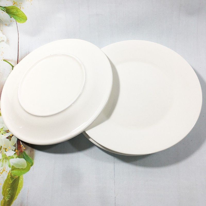 Đĩa sứ trắng bằng 8 .21 cm