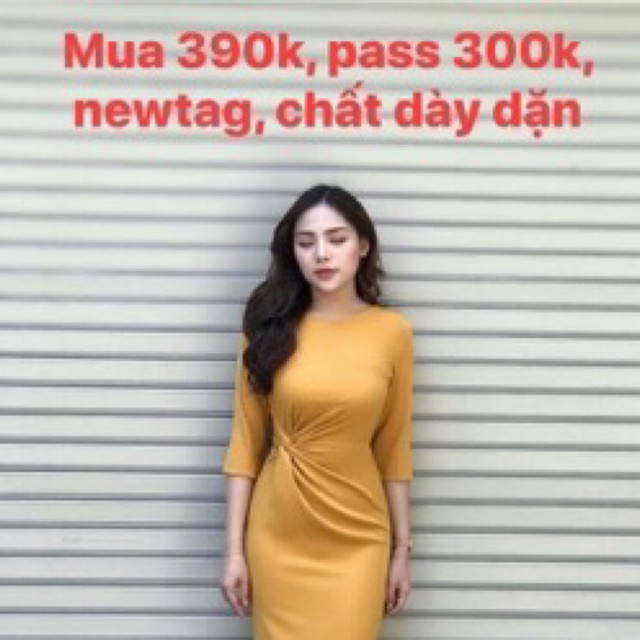 Váy vàng zym house