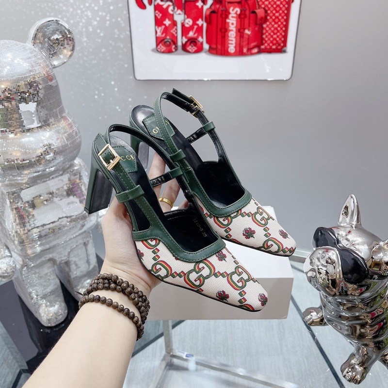 Sandal hoạ tiết gc new