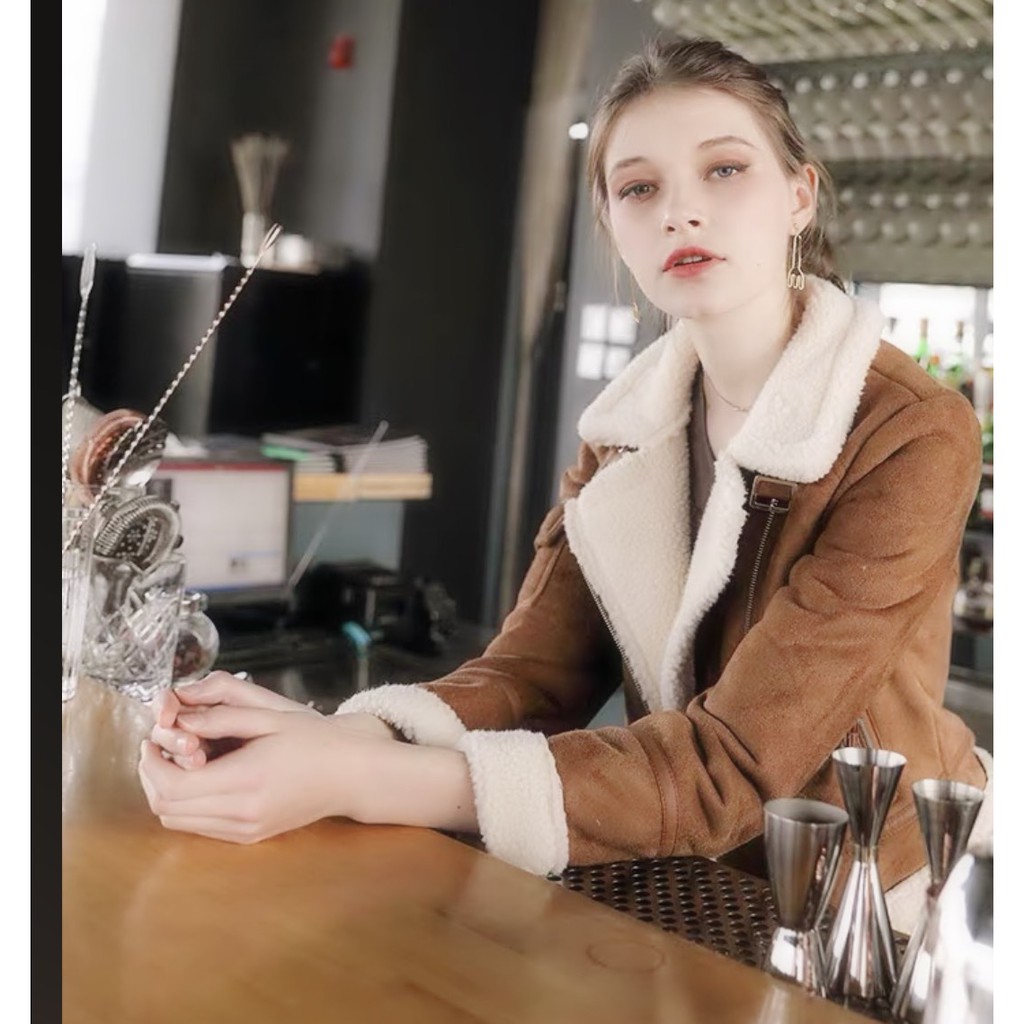 Áo khoác da lộn lót lông cừu