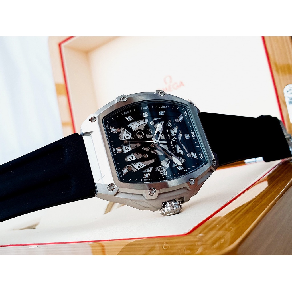 Siêu phẩm Đồng hồ nam CHRISTIAN VAN SANT MEN'S ODYSSEY CV6190.