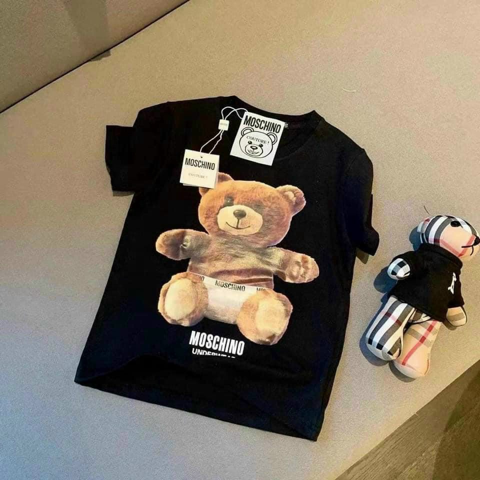 Áo phông MOS.CHINO in gấu cộc tay cho bé AB2023