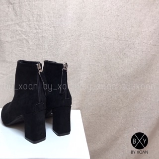 Boots Mũi Vuông Da Lộn Gót Trụ