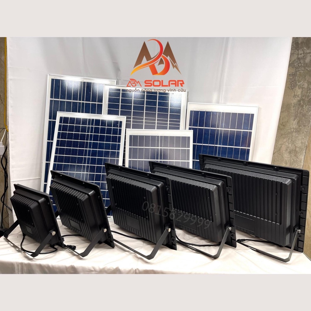 Đèn Năng Lượng Mặt Trời, Đèn Pha Chiếu Sáng Trong Nhà, Công Suất 200W, IP68 Chống Nước, Cao Cấp - ABM SOLAR