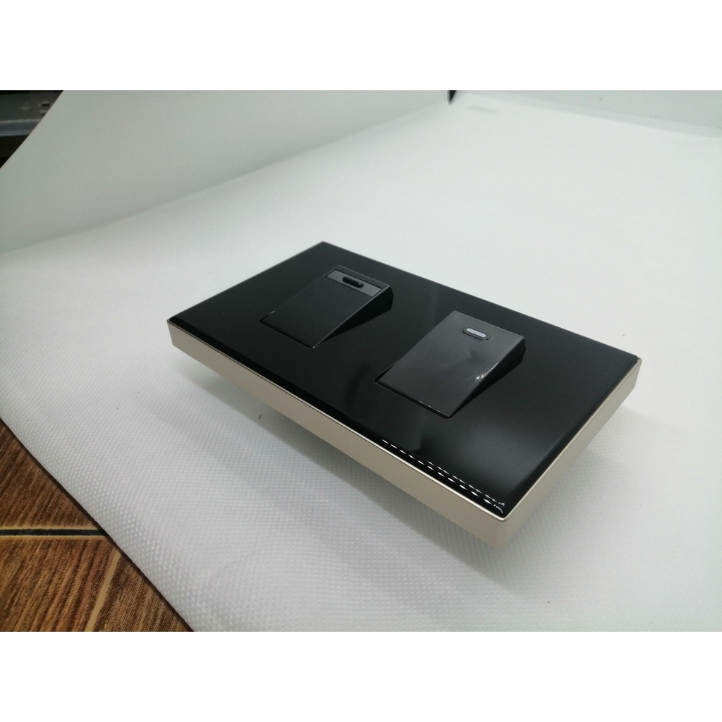 Mặt công tắc panasonic