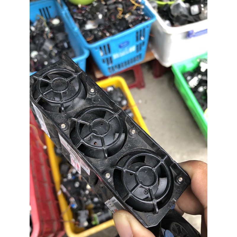 quạt server 4cm 2 đầu 7A