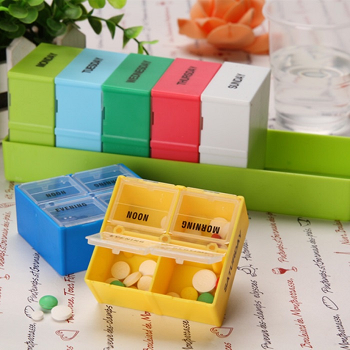 Hộp đựng thuốc chia 7 ngày, một ngày 4 liều version 3