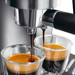MÁY PHA CÀ PHÊ DELONGHI EC820.B