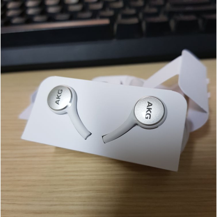 Tai nghe AKG note10,note10plus chân typeC,chuẩn zin tặng túi da cao cấp