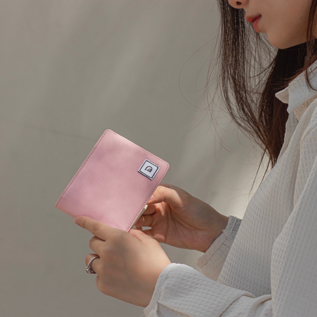 Ví Vải Gập Đôi Unisex DIM Cross Wallet - Ngang (Pastel Color)