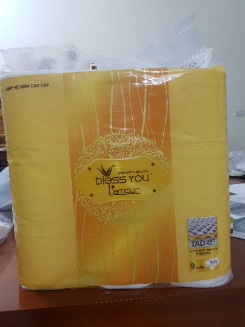 GIẤY VỆ SINH BLESS YOU VÀNG 9 CUỘN