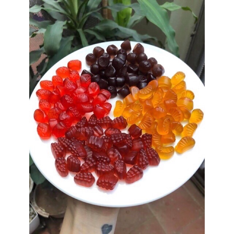 Kẹo Dẻo Trái Cây Tươi TAIWAN QQ' Gummies Fruit Juice Vị Cam / Dâu / Nho / Việt Quất  20 gram