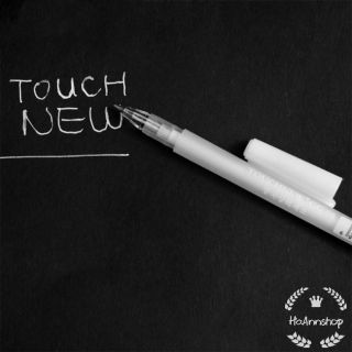 Bút trắng touchnew ngòi 0.8
