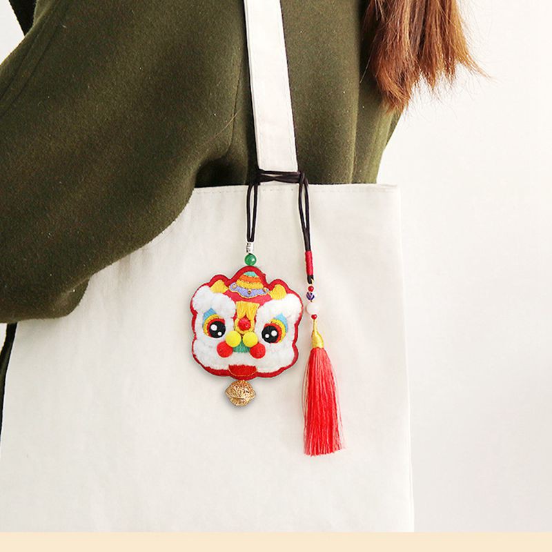 Gói dụng cụ thêu phụ kiện trang trí túi xách DIY | BigBuy360 - bigbuy360.vn