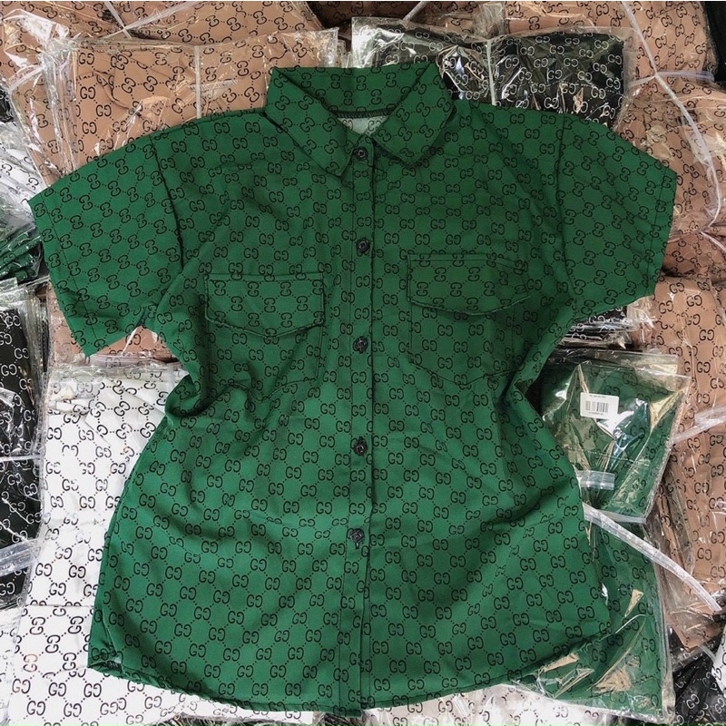 áo sơmi tay ngắn cổ bẻ in logo (hình thật shop Thảo Nhỏ Store chụp )