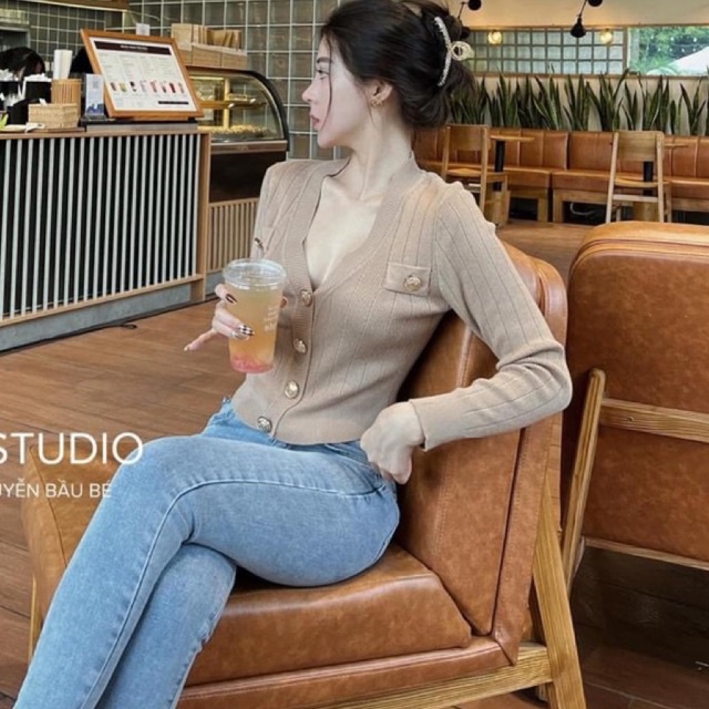 Áo len tăm khuy hot _ Hàng Quảng Châu