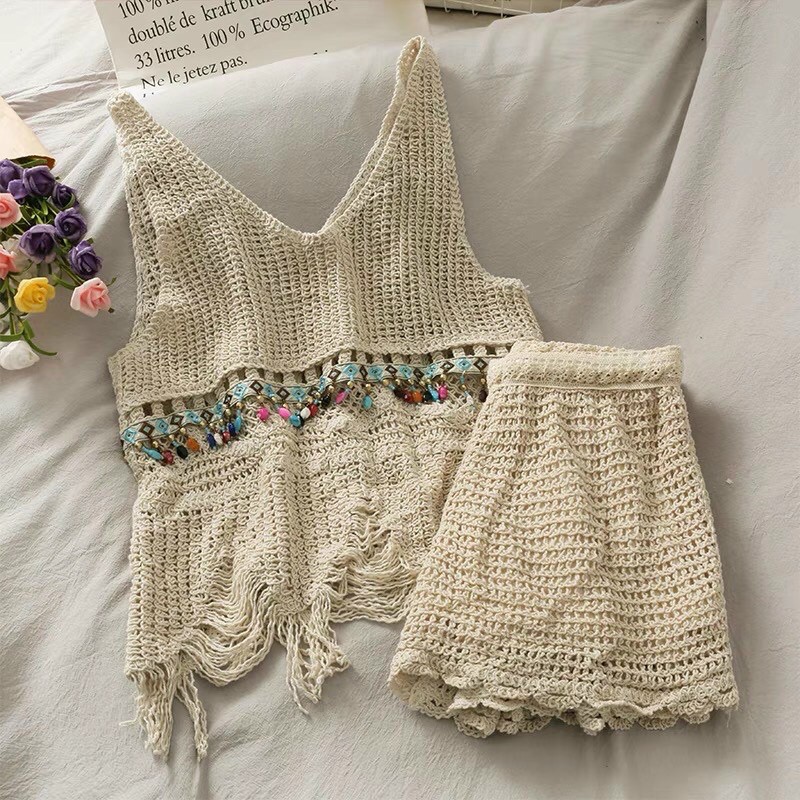 Set áo hai dây và quần thổ Cẩm