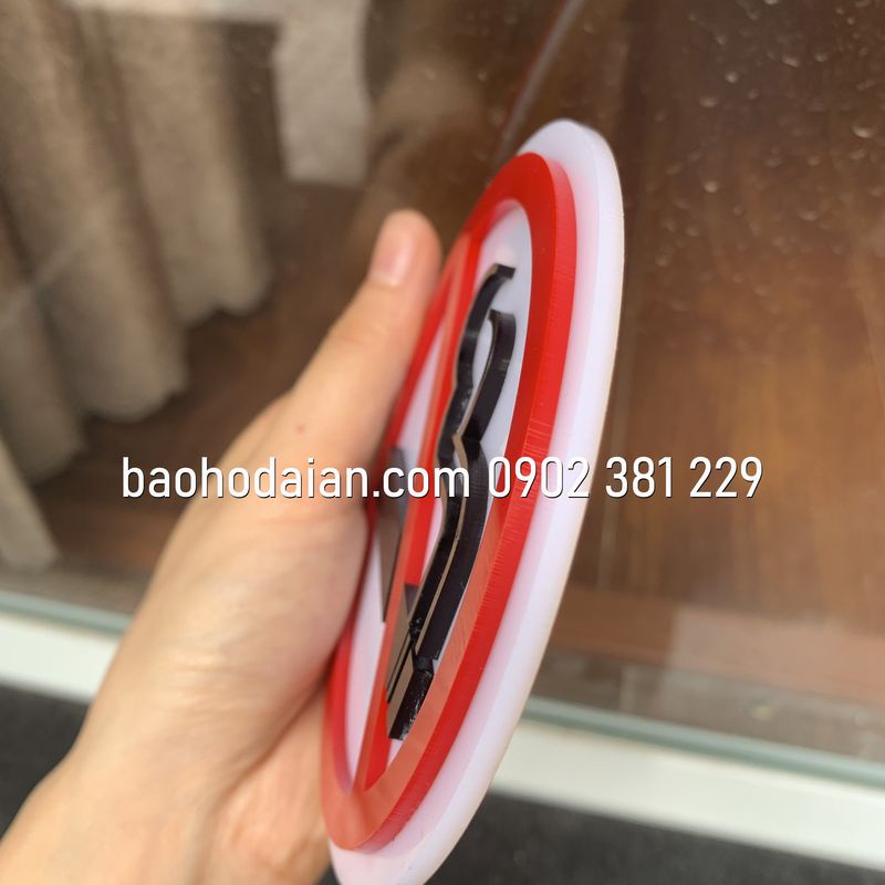 Bảng mica cấm hút thuốc hình tròn D=12cm