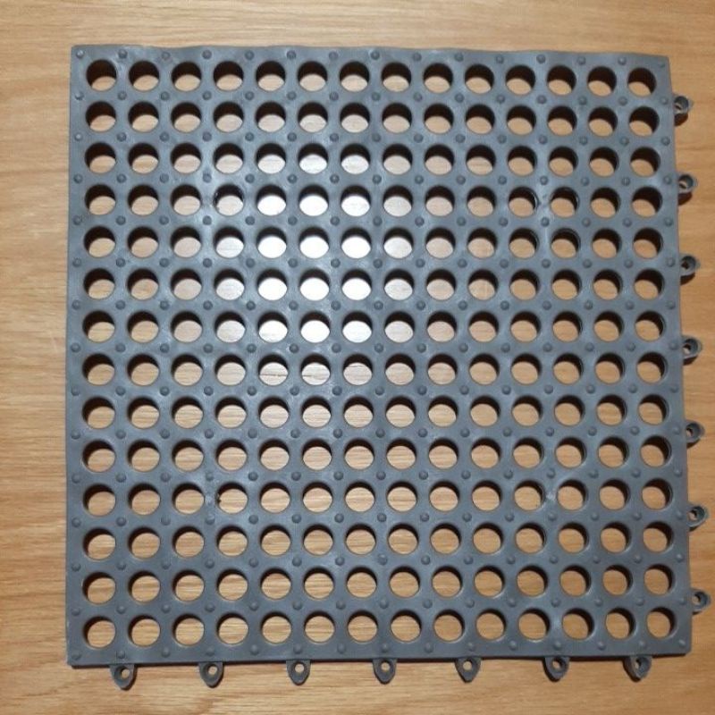 Miếng lót chuồng giúp thỏ không lọt chân, đau chân to 30x30cm